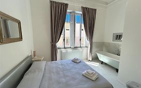 Allegra Viareggio Appartamento & Affittacamere Guest House